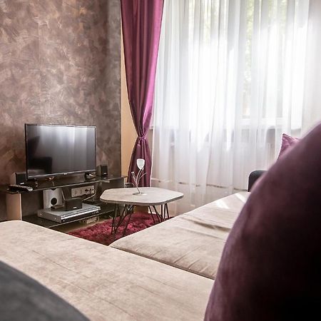 Dvieju Kambariu Butas Klaipedos Centre Daire Klaipėda Dış mekan fotoğraf